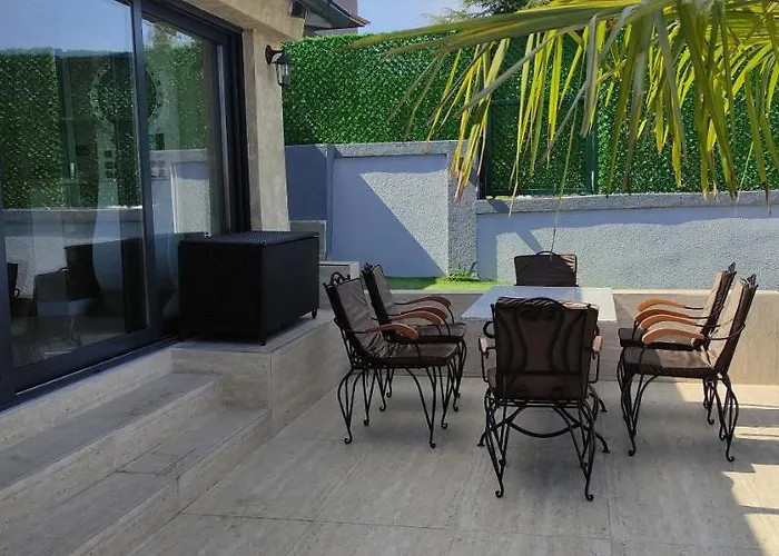 Lux Aleksandar Sremska Kamenica