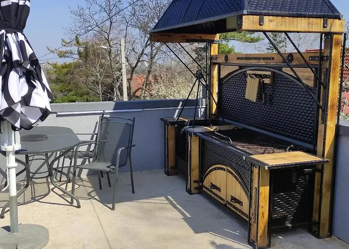 Lux Aleksandar * Sremska Kamenica